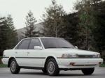 Toyota Camry Sedan LE 1990 года (US)